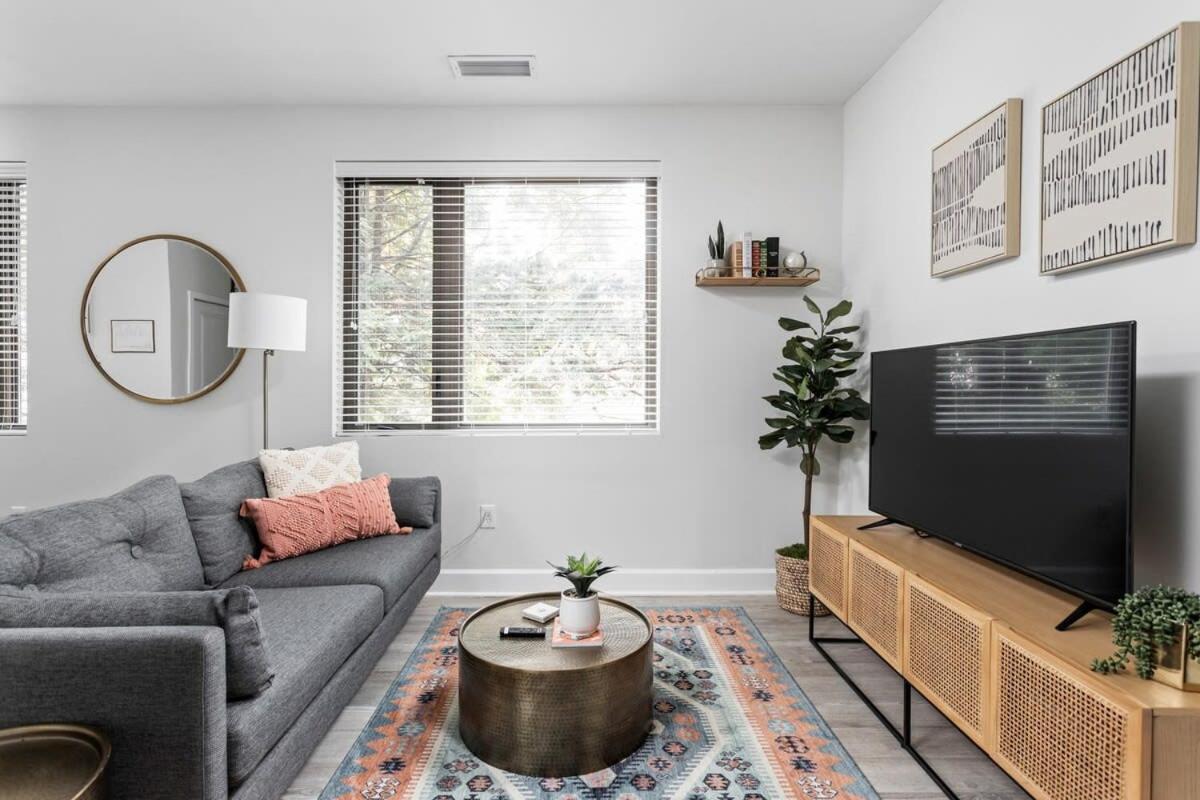 Cozysuites Modern Studio Steps From Broad Ripple Indianapolis Zewnętrze zdjęcie